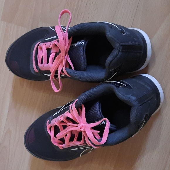 Free REEBOK runners 💓 - Picture 6 of 7